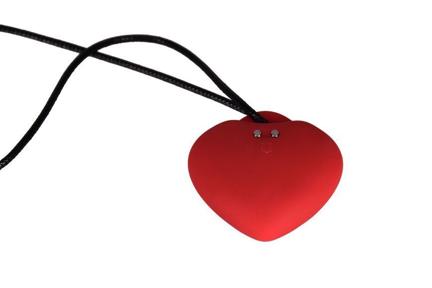 Мини-вибратор &laquo;Сердечко&raquo; FairyGasm PleasureStone red, 9 режимов, на шнурке SX0645 фото