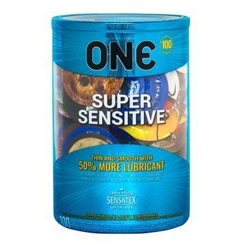 Набор презервативов ONE Super Sensitive, 100 шт, гладкие, с дополнительной смазкой, упаковка-тубус SX0733 фото